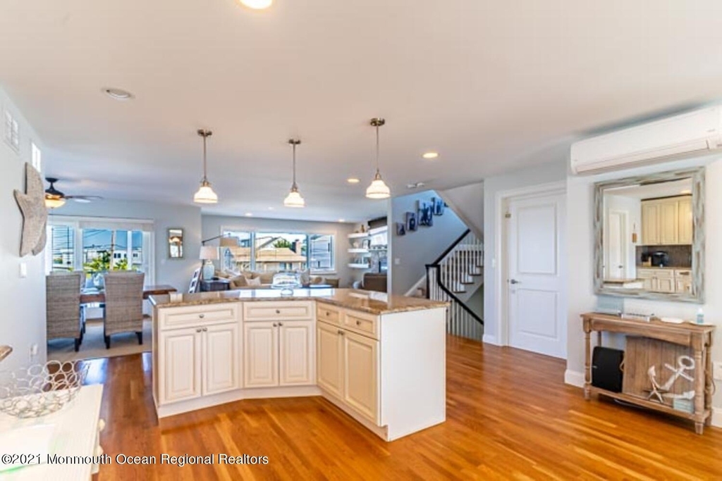 233 12th Avenue - Photo 20