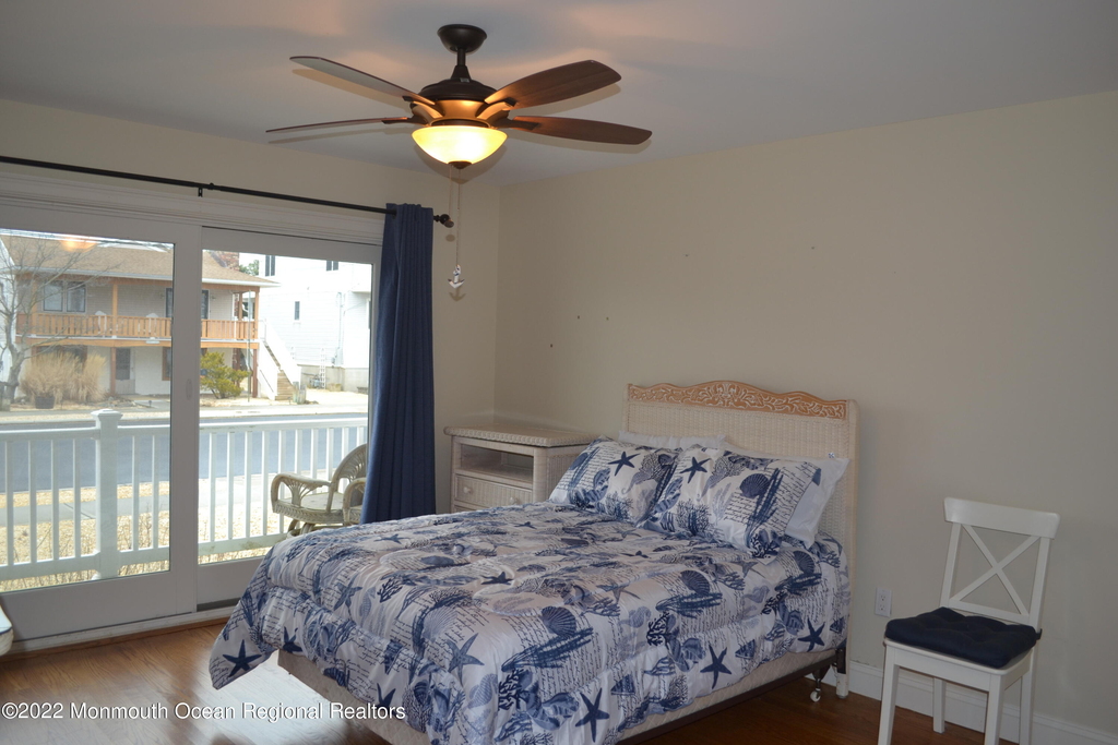 233 12th Avenue - Photo 9