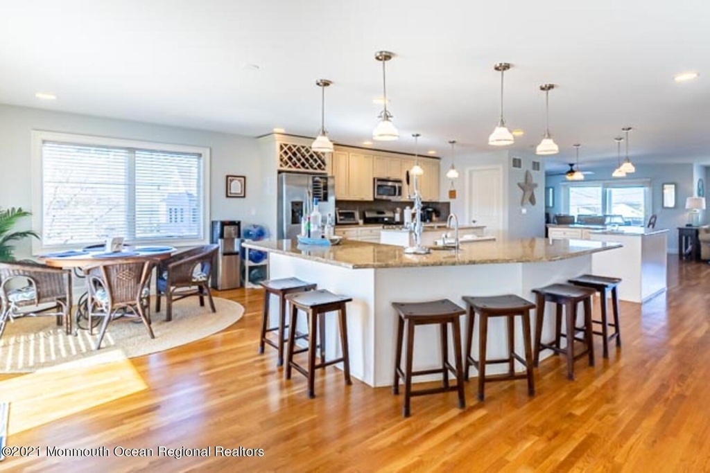 233 12th Avenue - Photo 21