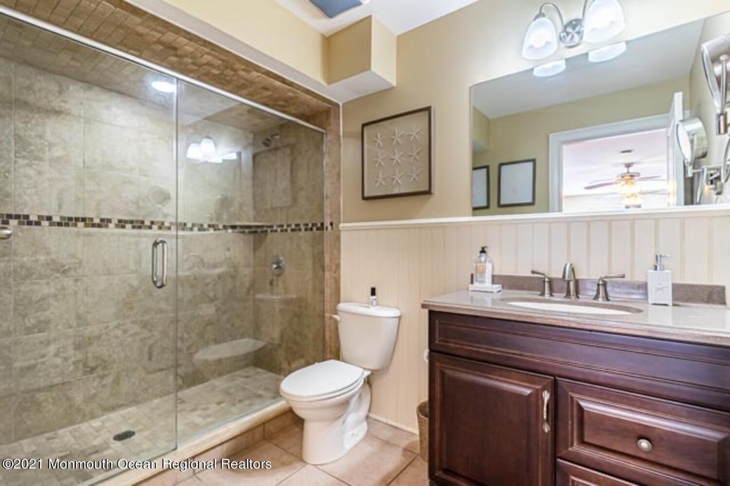 233 12th Avenue - Photo 7