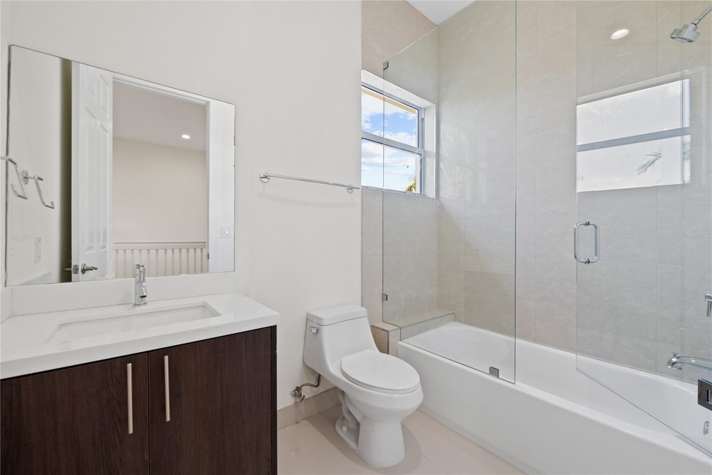 1434 Sw 4th Avenue - Photo 12