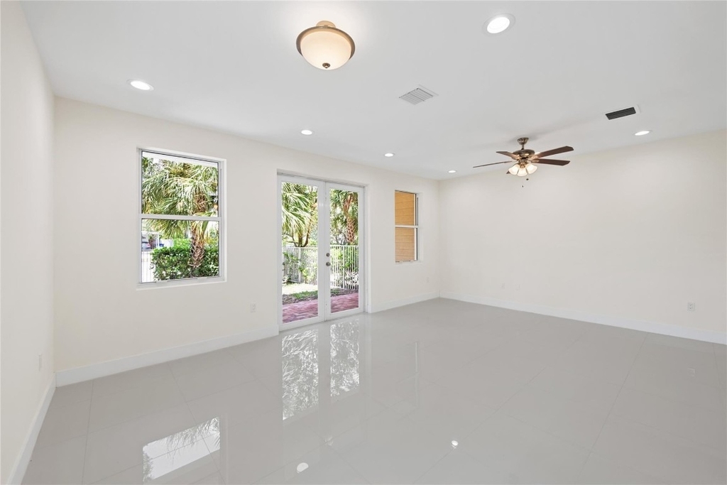1434 Sw 4th Avenue - Photo 23