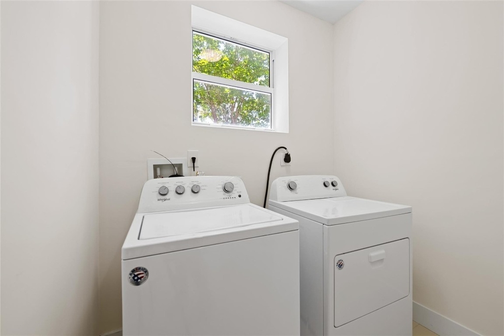 1434 Sw 4th Avenue - Photo 25