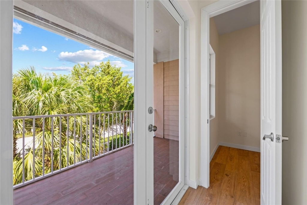 1434 Sw 4th Avenue - Photo 15