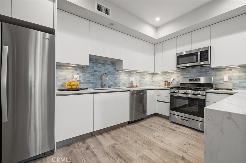 5820 La Mirada Avenue - Photo 33