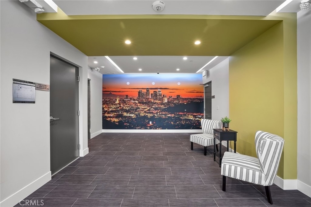 5820 La Mirada Avenue - Photo 1