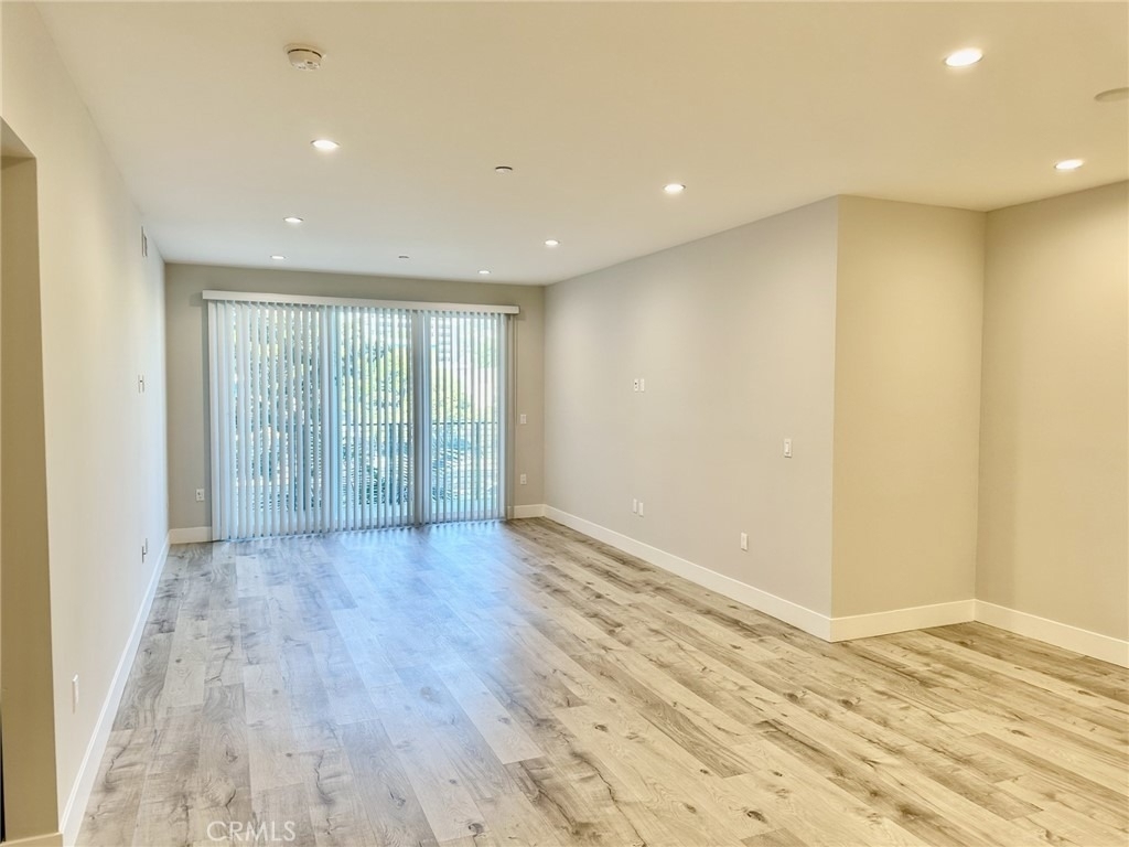 5820 La Mirada Avenue - Photo 12