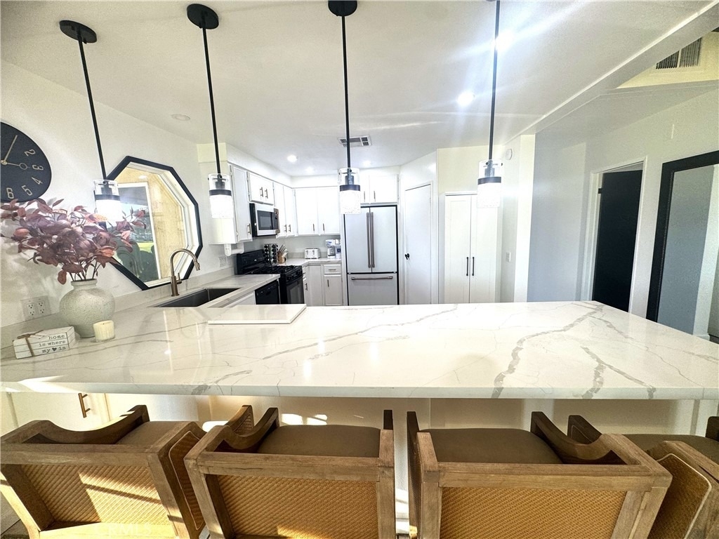 38250 Azalea Drive - Photo 11