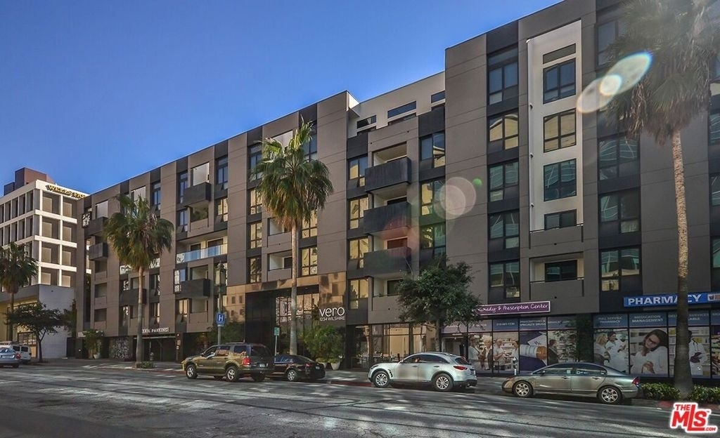 1234 Wilshire Boulevard - Photo 0
