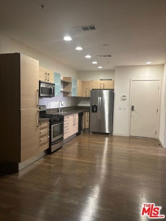 1234 Wilshire Boulevard - Photo 9