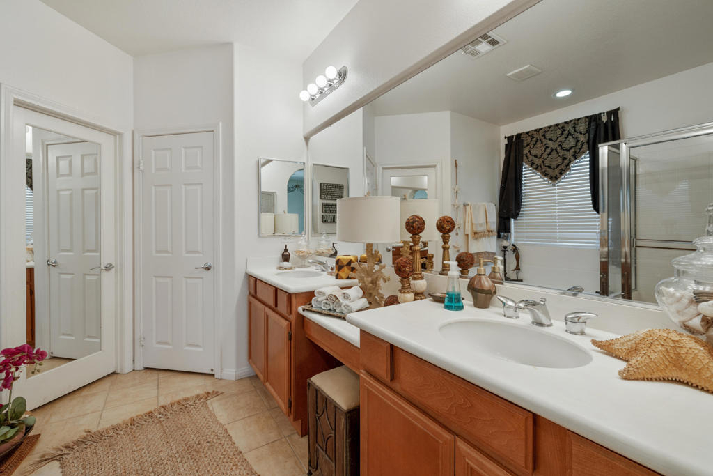 42753 Della Place - Photo 18