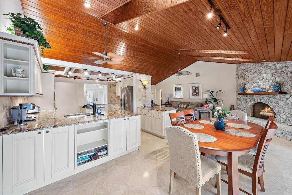 16 Thurston Drive - Photo 11