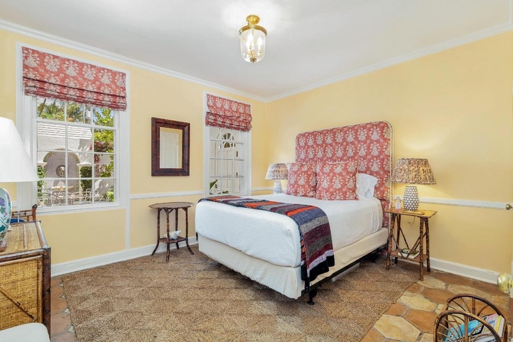 417 Peruvian Avenue - Photo 12