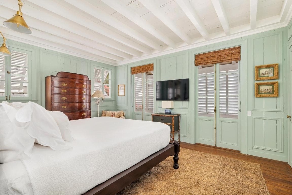 417 Peruvian Avenue - Photo 17