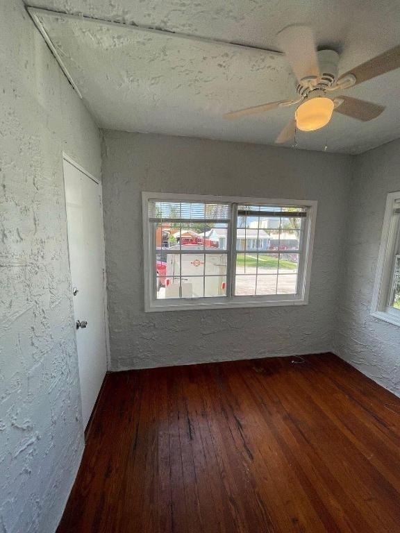 736 Omar Road - Photo 10