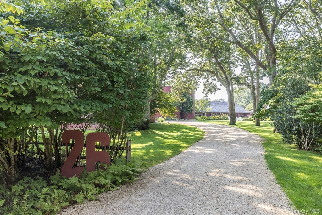 26 Ruxton Road - Photo 2