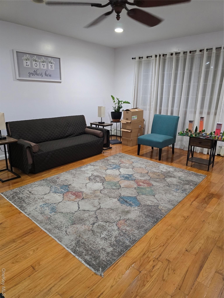 13719 Southgate Street - Photo 2