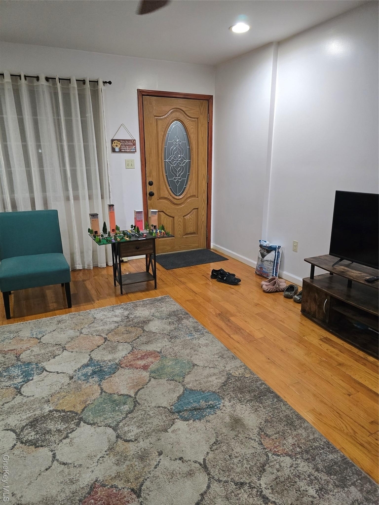 13719 Southgate Street - Photo 1