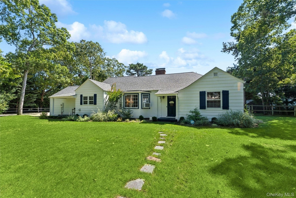 35 Sheppard Street - Photo 1