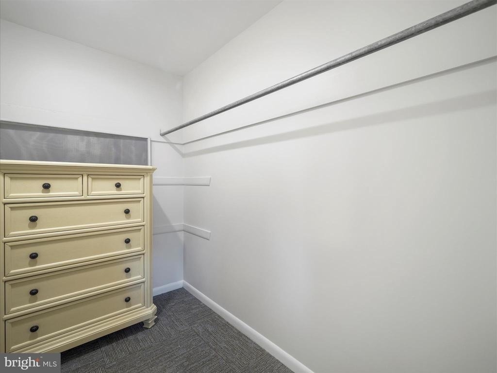 235 S Ridge Avenue - Photo 22