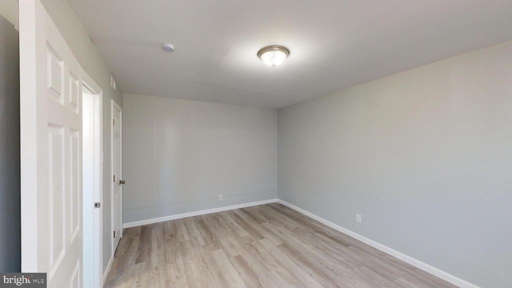 910 Gateway Boulevard - Photo 6