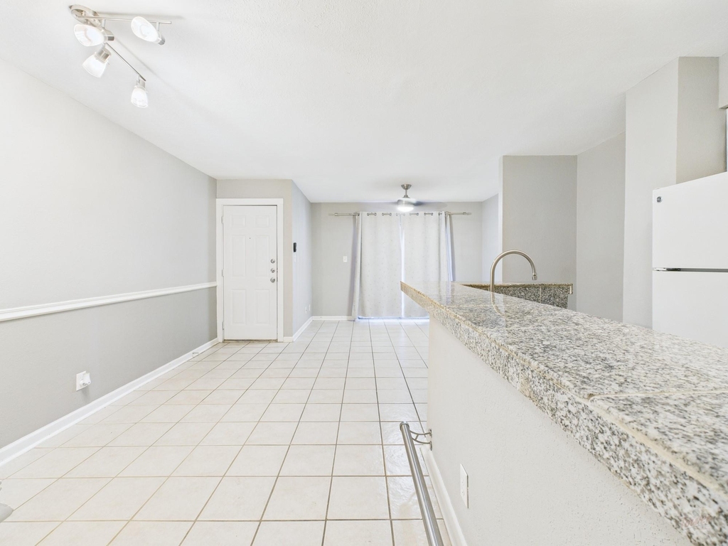 3018 1st St - Photo 17