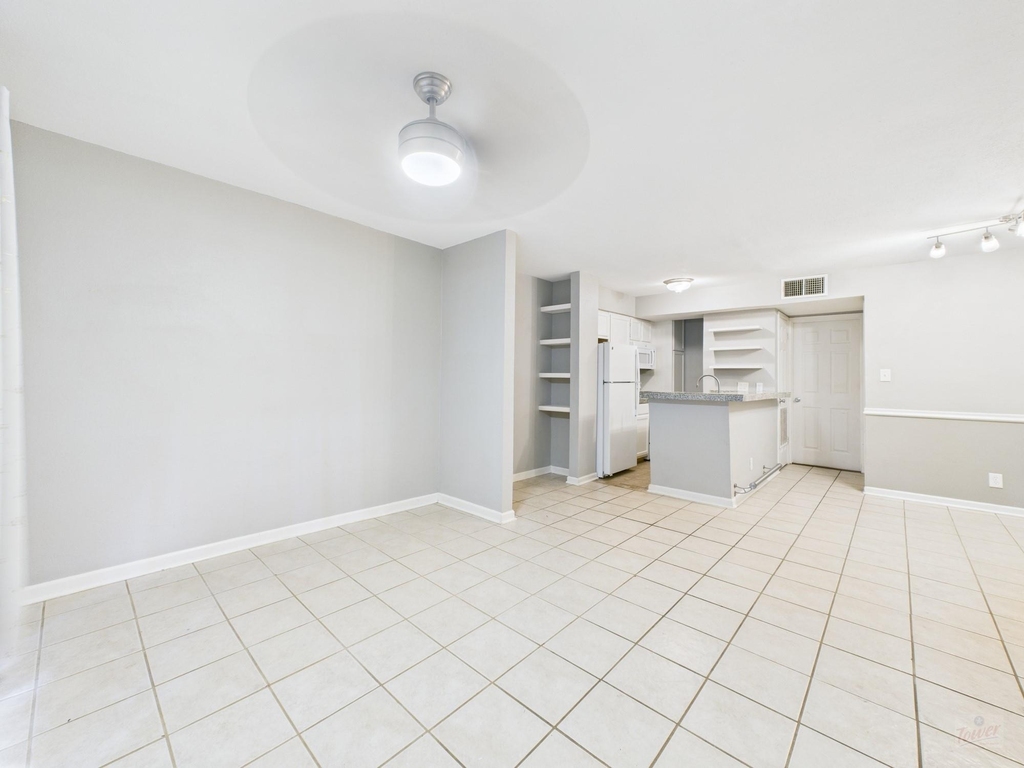3018 1st St - Photo 10