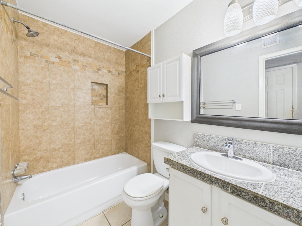 3018 1st St - Photo 18