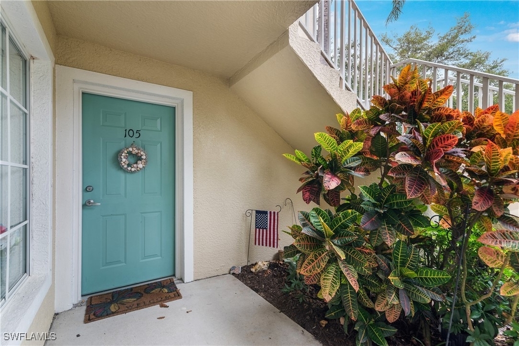 25727 Lake Amelia Way - Photo 1