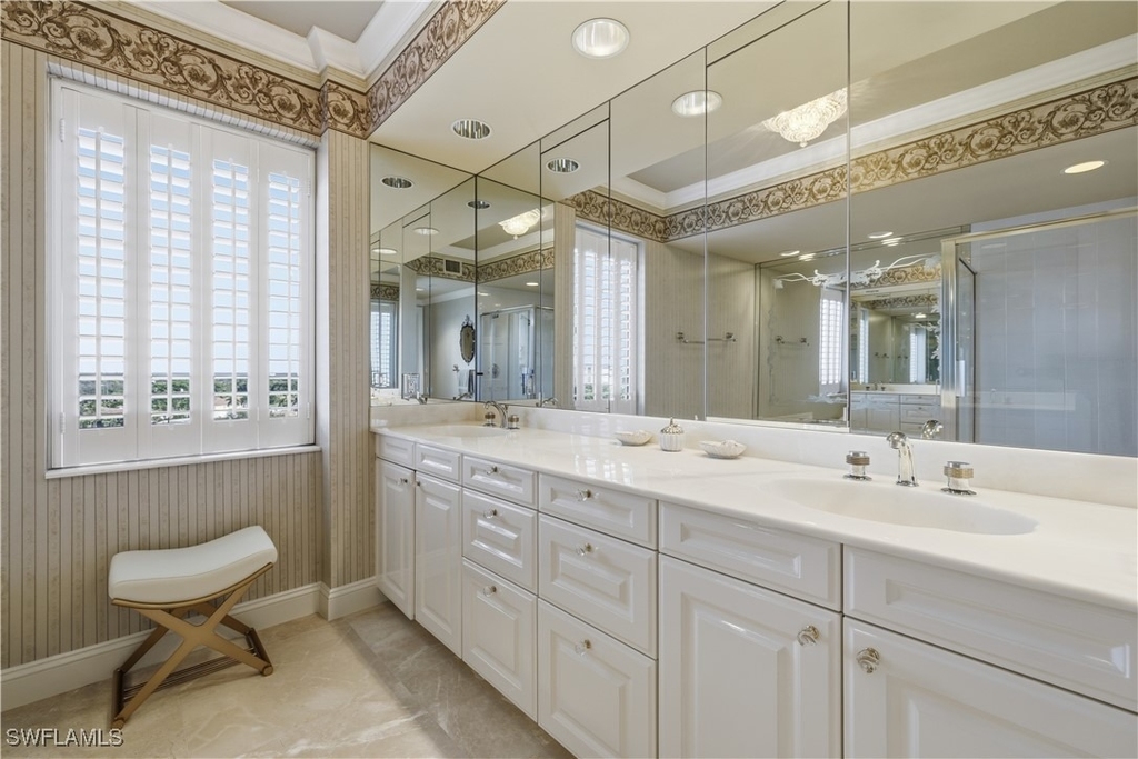 8990 Bay Colony Drive - Photo 30