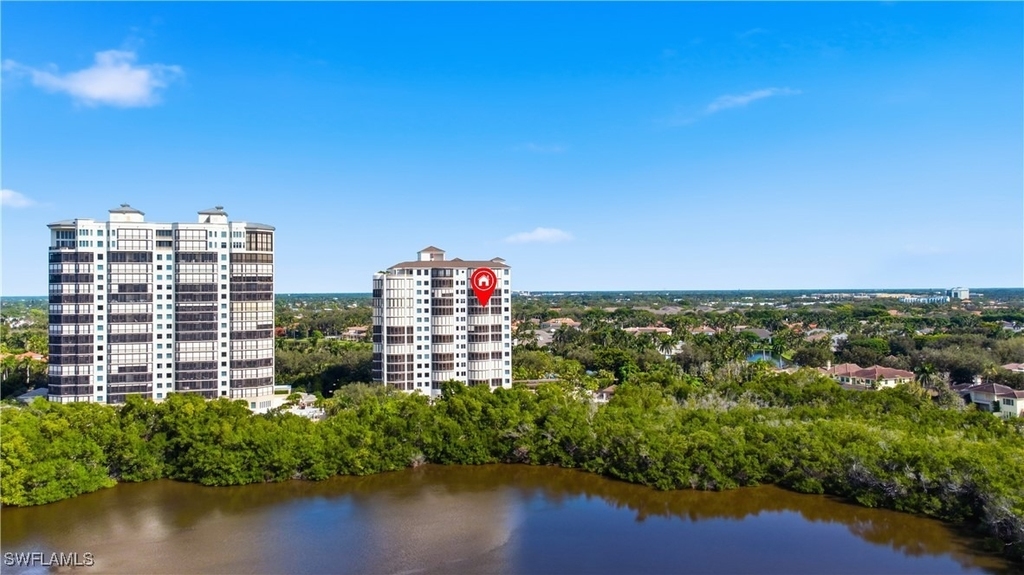 8990 Bay Colony Drive - Photo 42