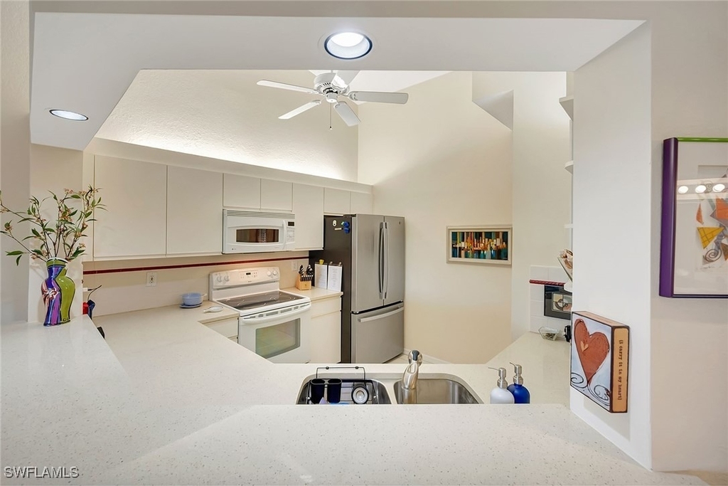 7654 Pebble Creek Circle - Photo 14