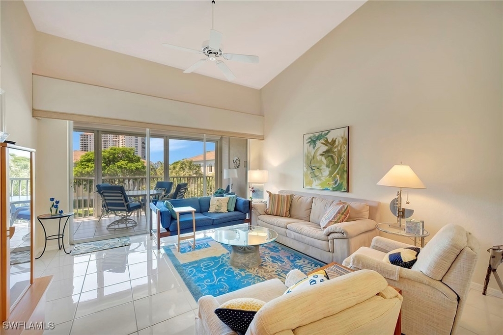 7654 Pebble Creek Circle - Photo 4