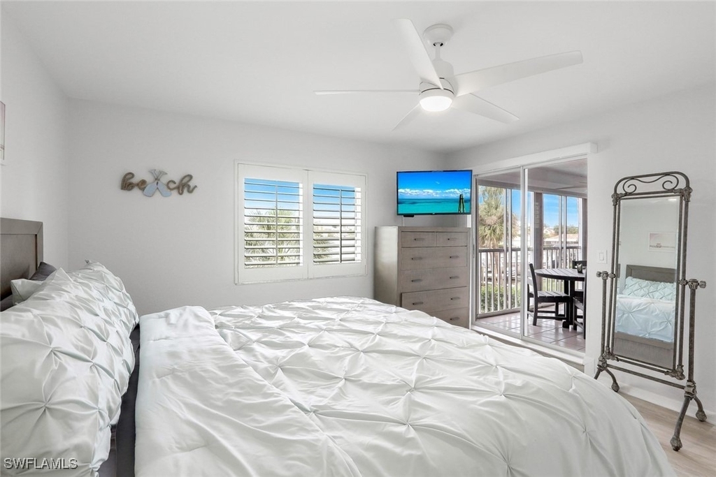 9101 Vanderbilt Drive - Photo 18