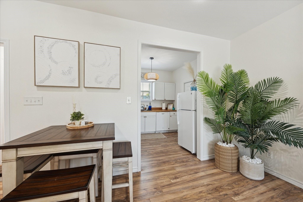 1213 55th Street - Photo 7