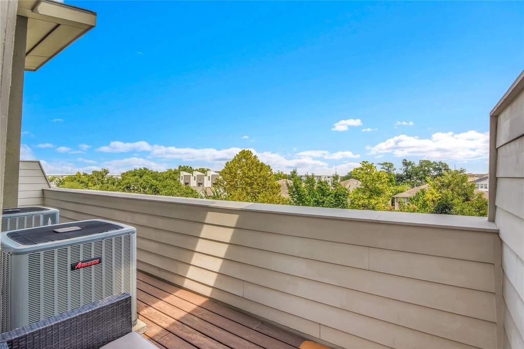 1411 Hickory Street - Photo 18