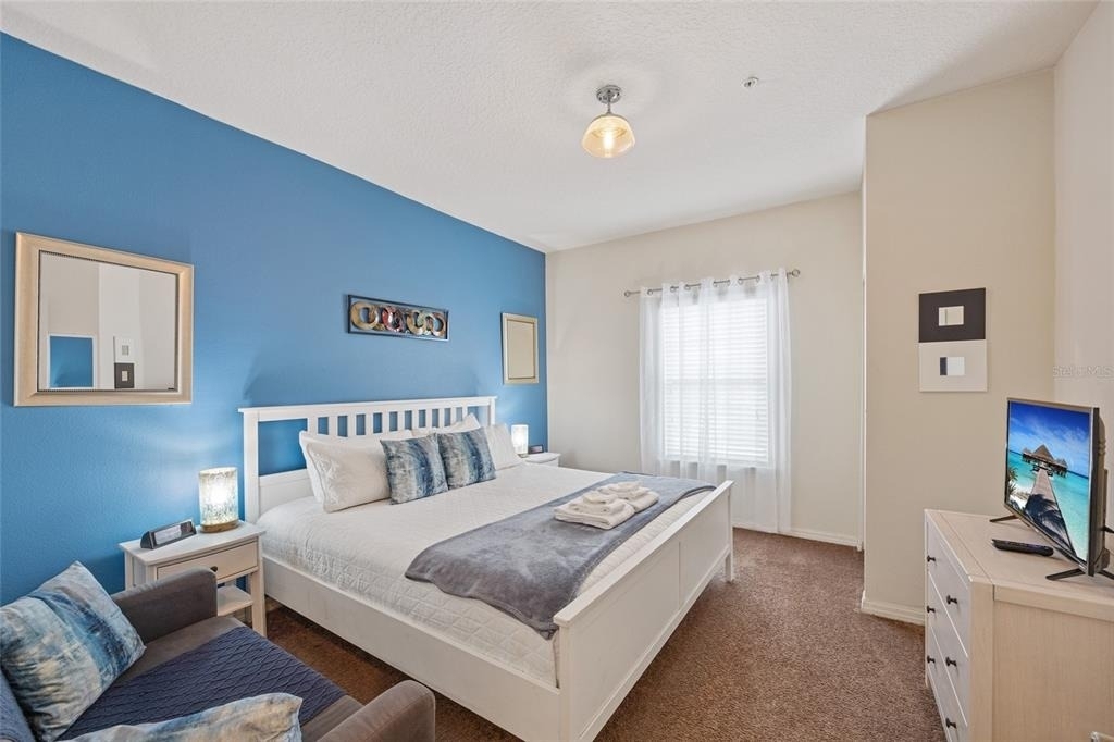 8945 Shine Drive - Photo 9