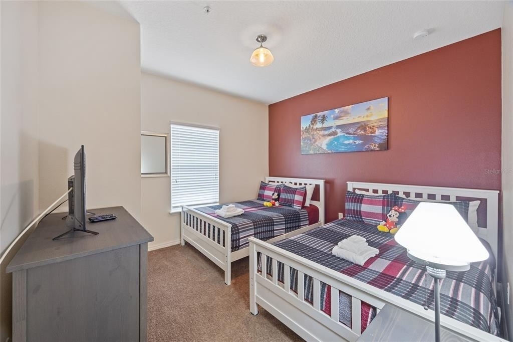 8945 Shine Drive - Photo 10