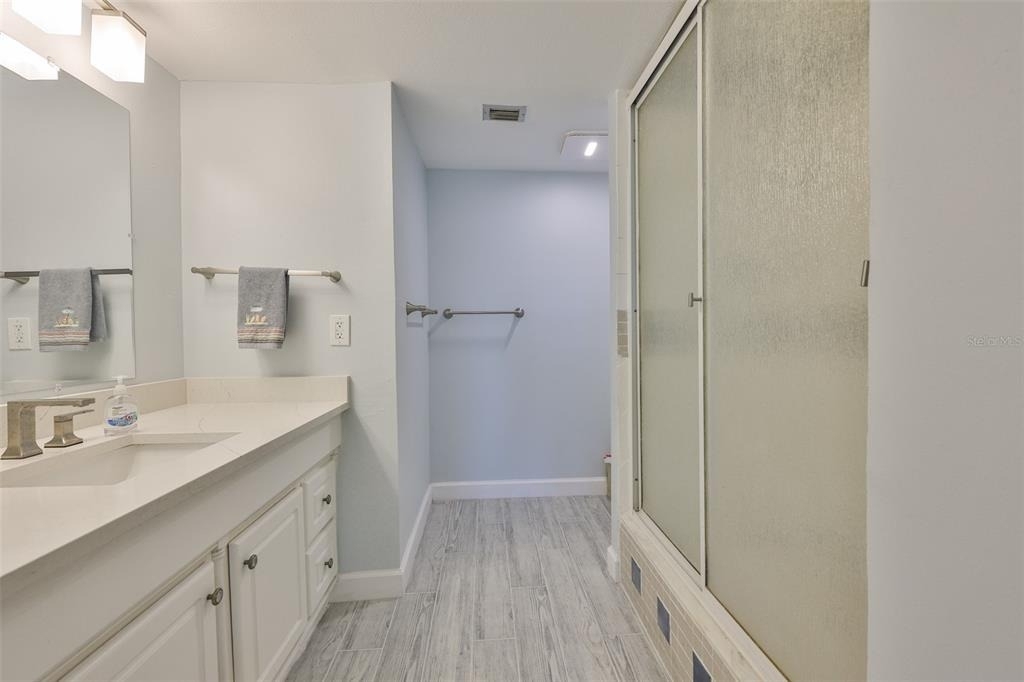 1400 Gulf Boulevard - Photo 14