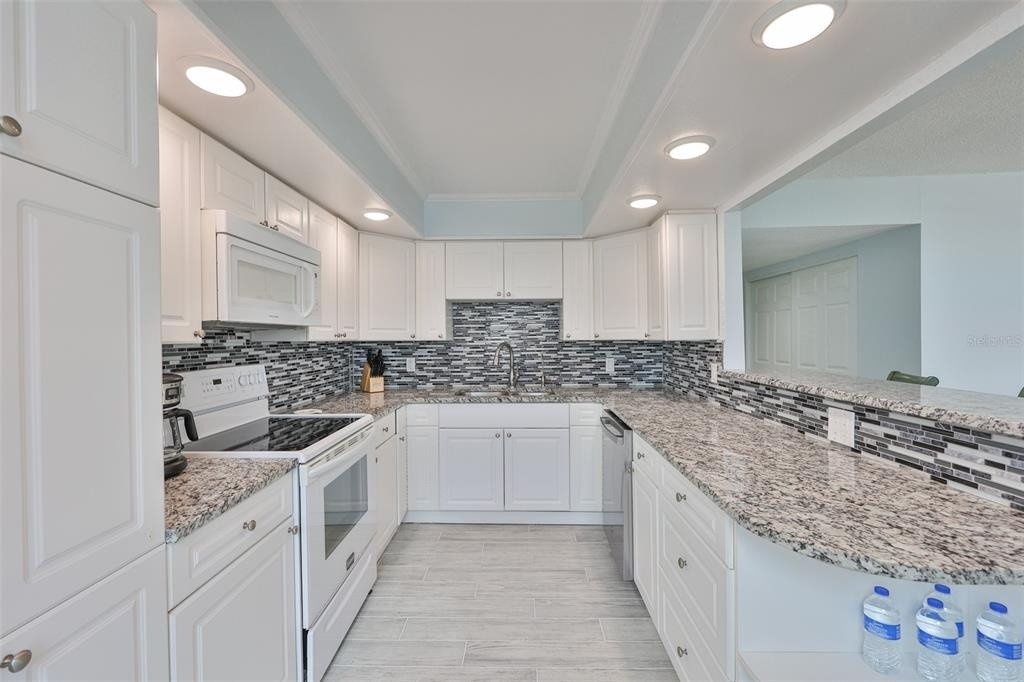 1400 Gulf Boulevard - Photo 11