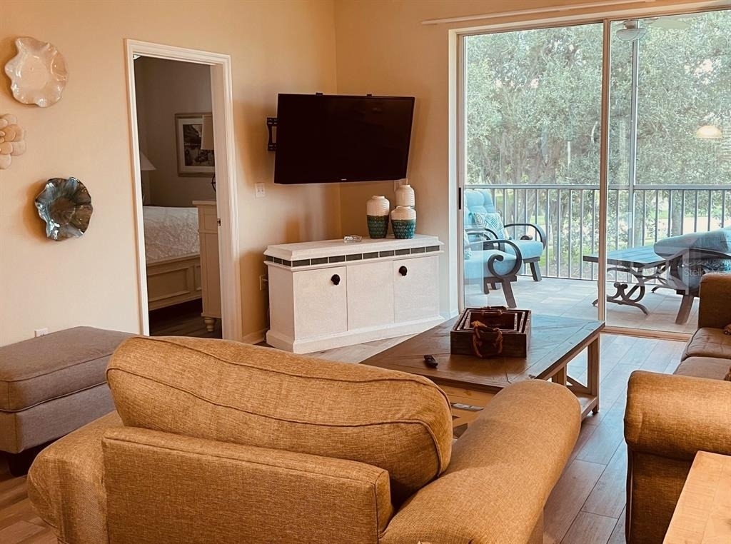 9630 Club South Circle - Photo 10