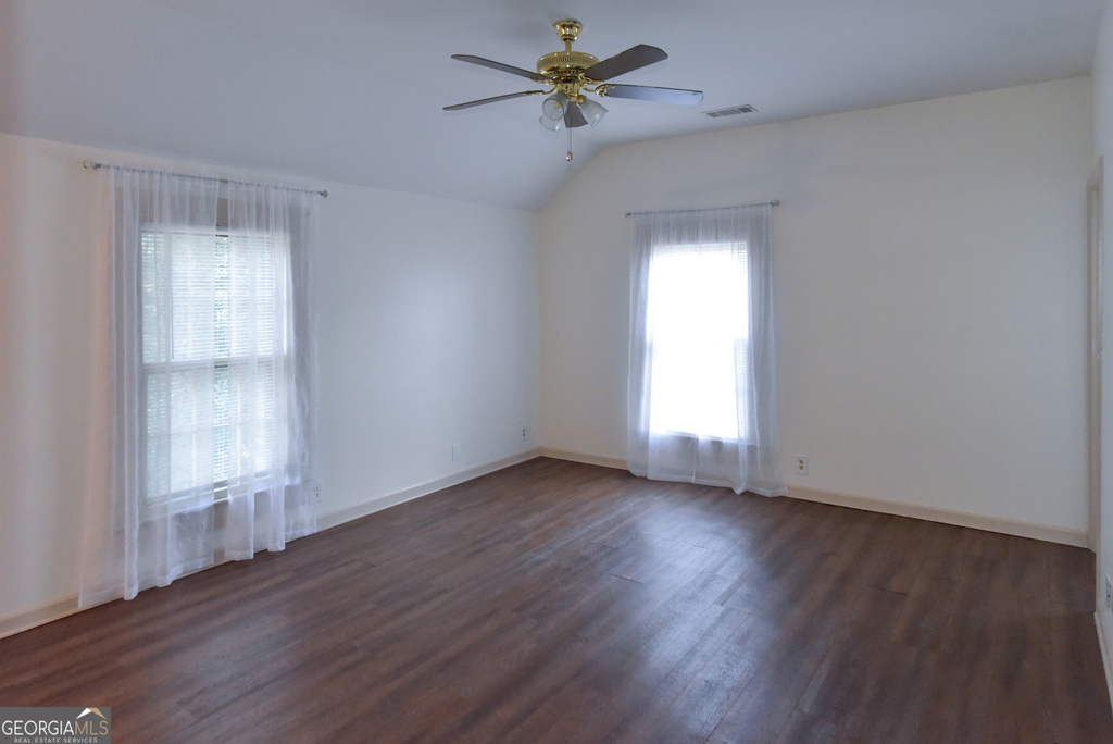 302 Jefferson Street - Photo 9