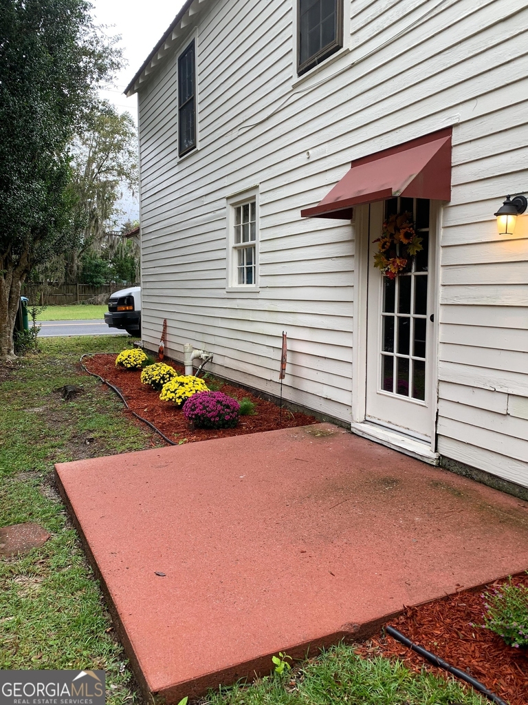 302 Jefferson Street - Photo 4