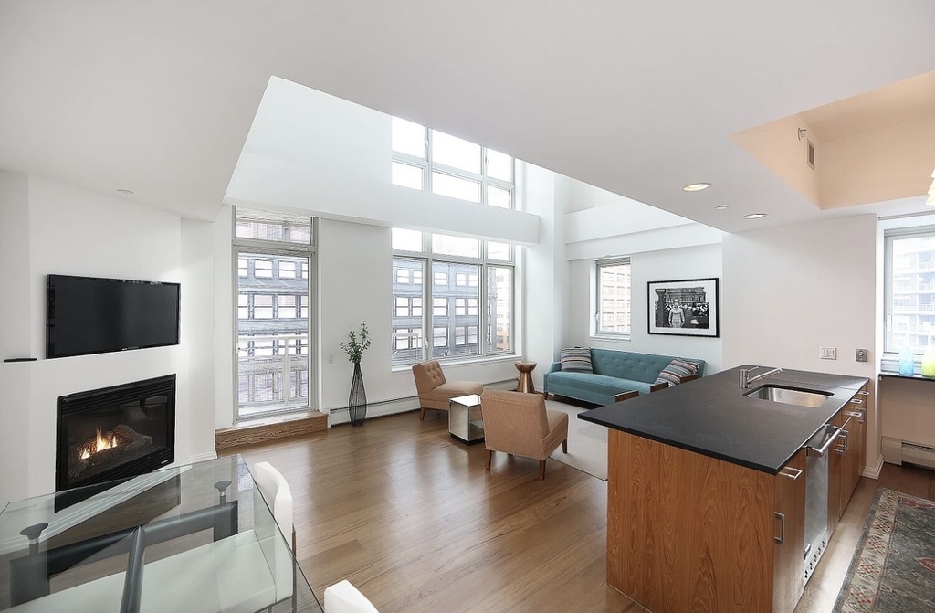 East 59th Street, New York, NY, 10022 - Photo 0
