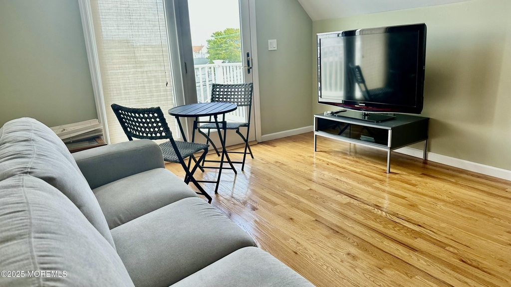 221 16th Avenue - Photo 22