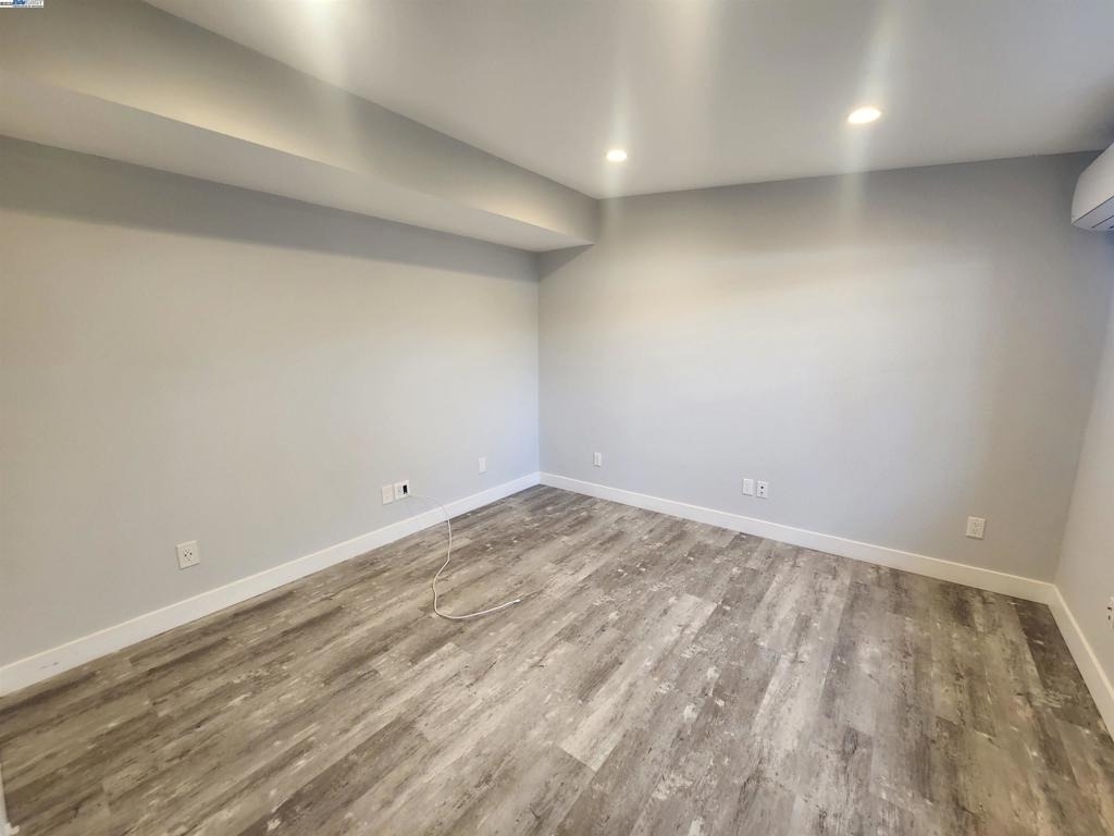 981 Marylin Ave - Photo 10
