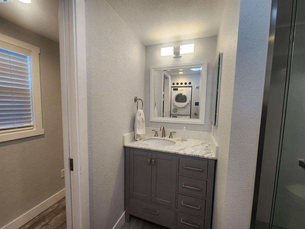 981 Marylin Ave - Photo 7
