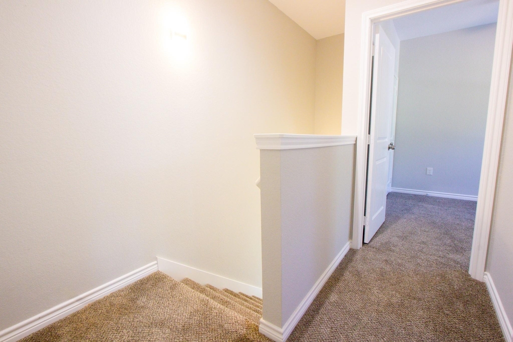 15629 Holly Drive - Photo 6