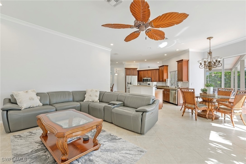 300 Wentworth Court - Photo 26