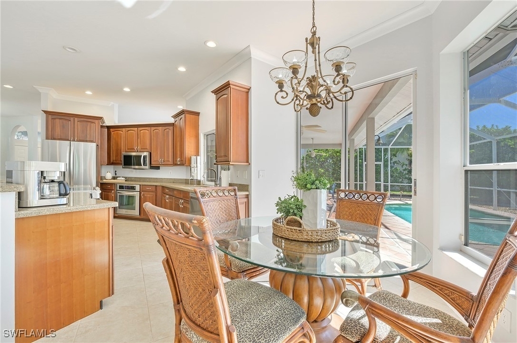300 Wentworth Court - Photo 21